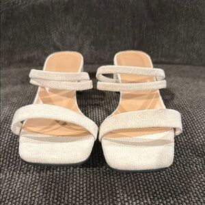 Elegant Cream Women's Sandals